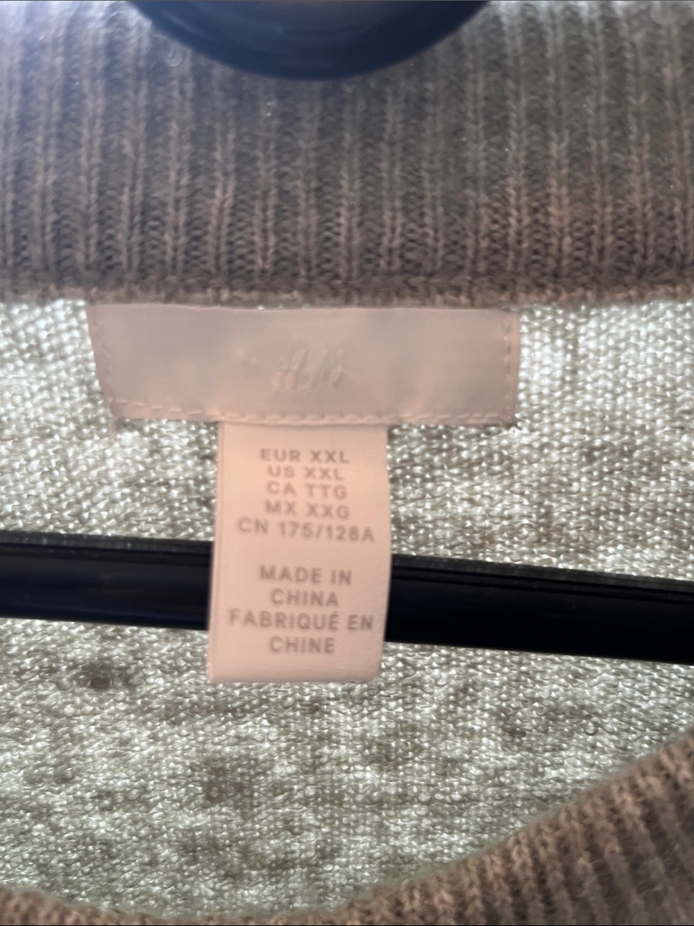 H&M Light Gray Ribbed Crew Neck Sweater